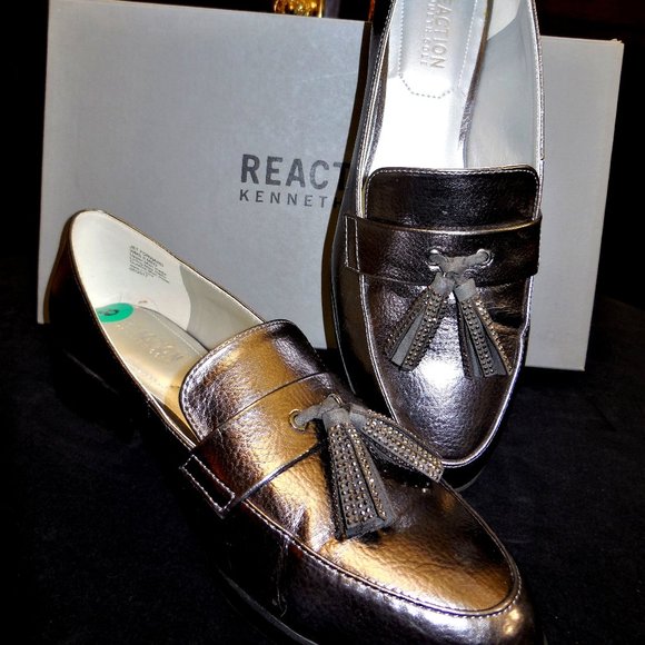 Cole Reaction Shoes Leather Tassel Loafers Womens Footwear